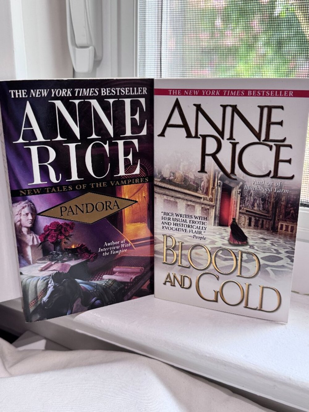 🩸 Anne Rice Vampire Chronicles Bundle Blood & Gold + Pandora Vintage Paperbacks